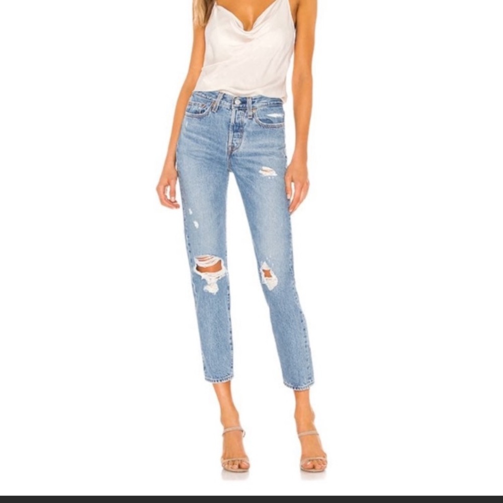 🆕Levi's | Wedgie Icon Fit Jeans